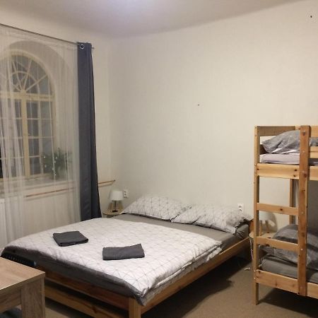 UBYTOVÁNÍ u BRABANTÍKA Desná Exterior foto